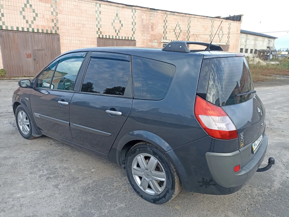 Прощаюся з ластівкою