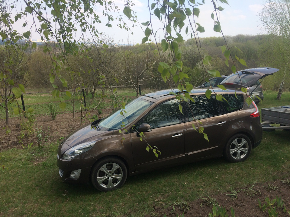 Renault Scenic або Grand Scenic? 5