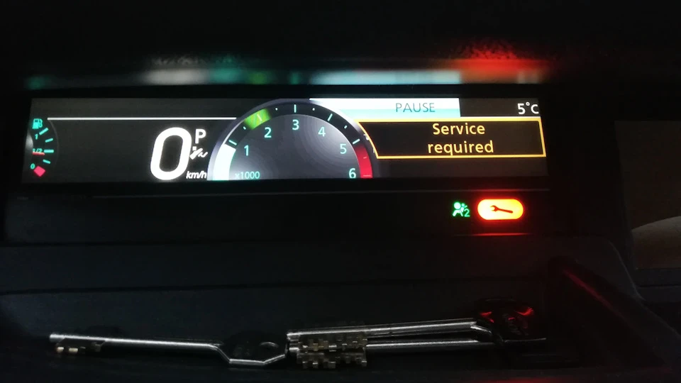 Помилка Service required і як змінити міжсервісний інтервал
