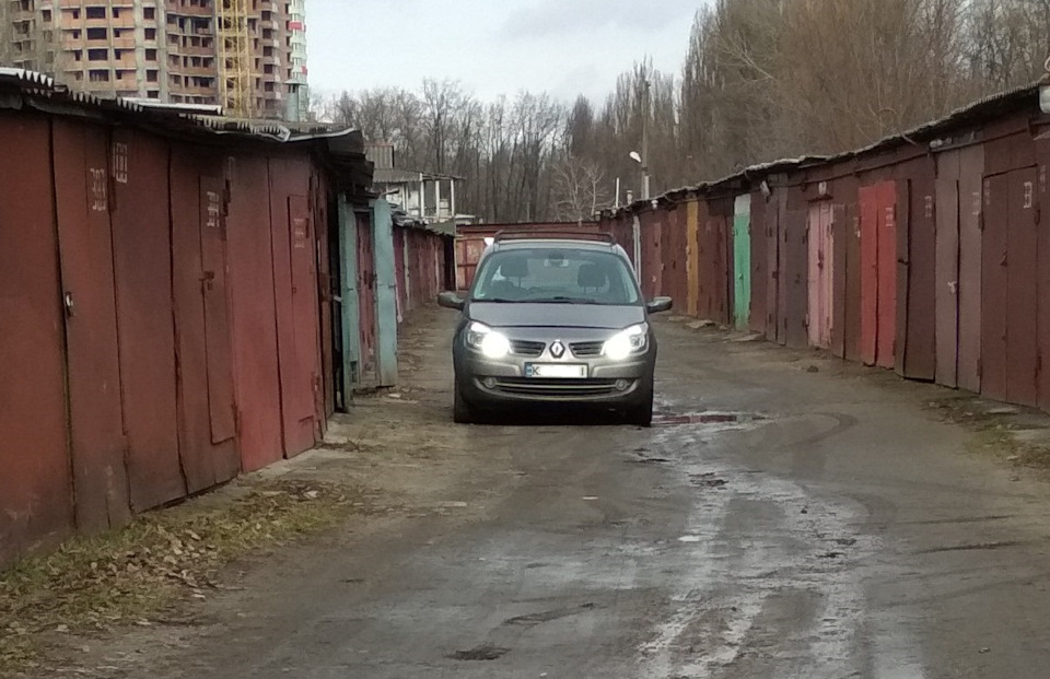 ДХО в поворотники Renault Grand Scenic II (частина 2) 1