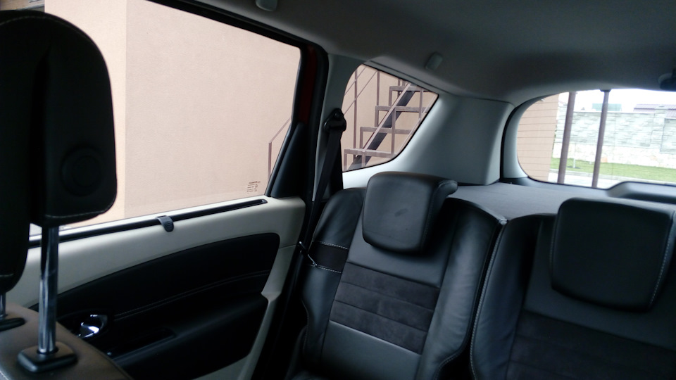 Тонування Renault Grand Scenic Energy Privilege Bose 5