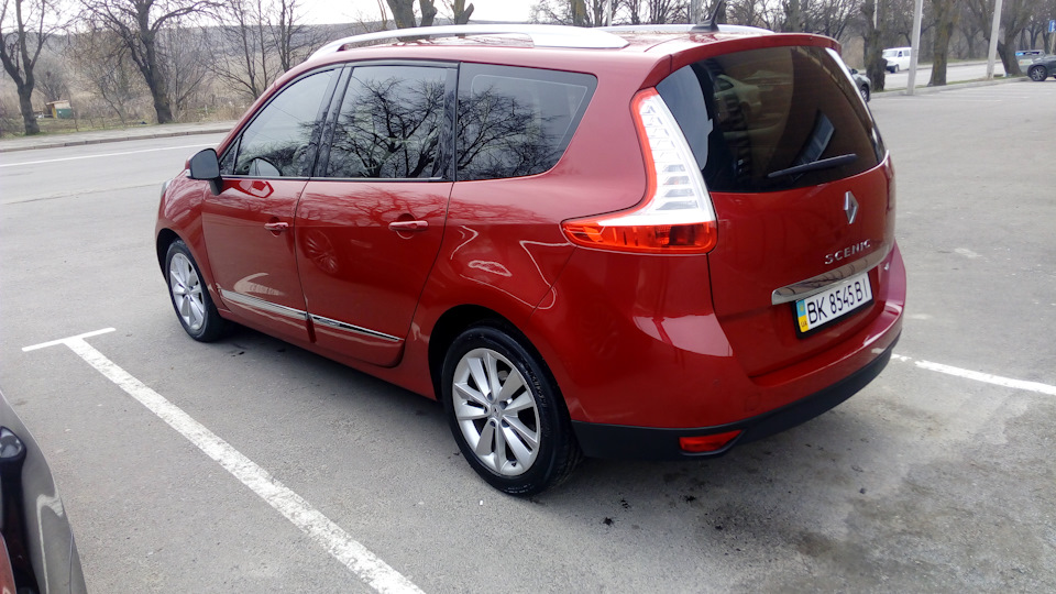 Тонування Renault Grand Scenic Energy Privilege Bose 3