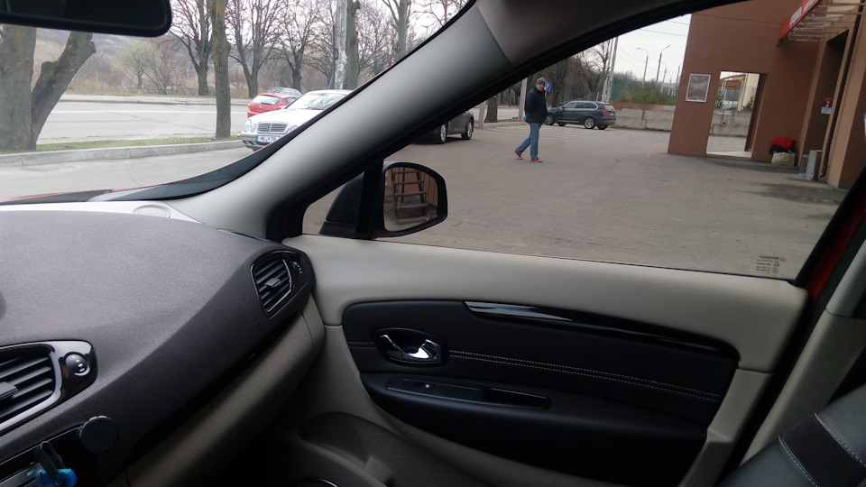 Тонування Renault Grand Scenic Energy Privilege Bose 4