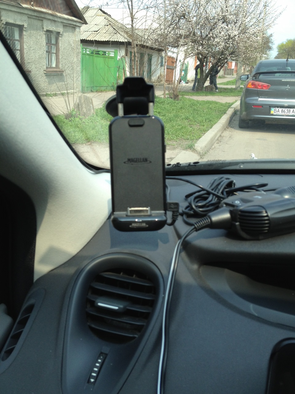 Купив Magellan Premium Car Kit 1