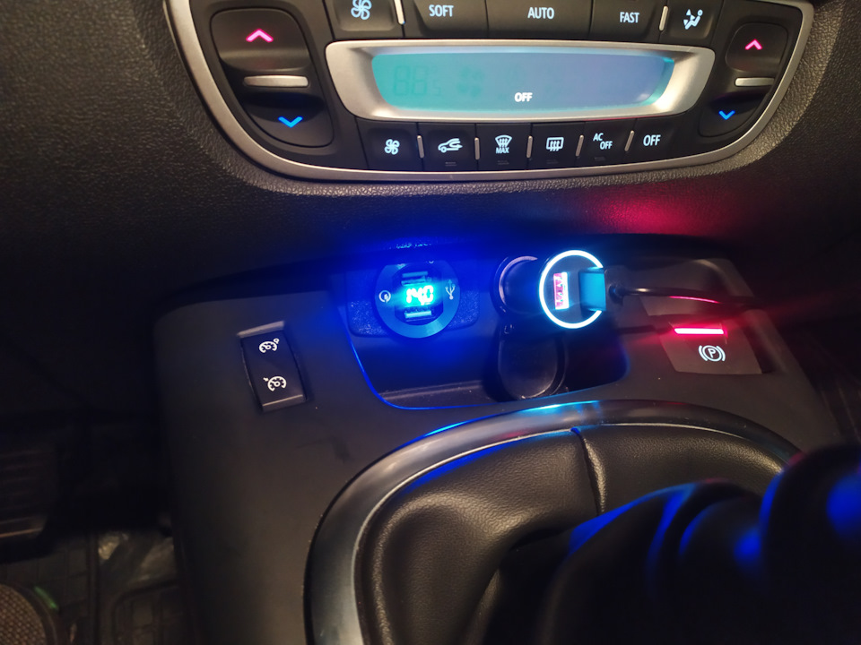 Зарядка USB + вольтметр. 5