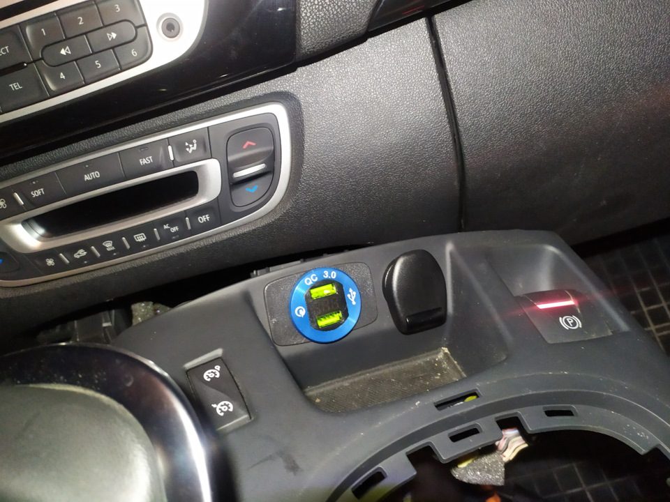 Зарядка USB + вольтметр. 3
