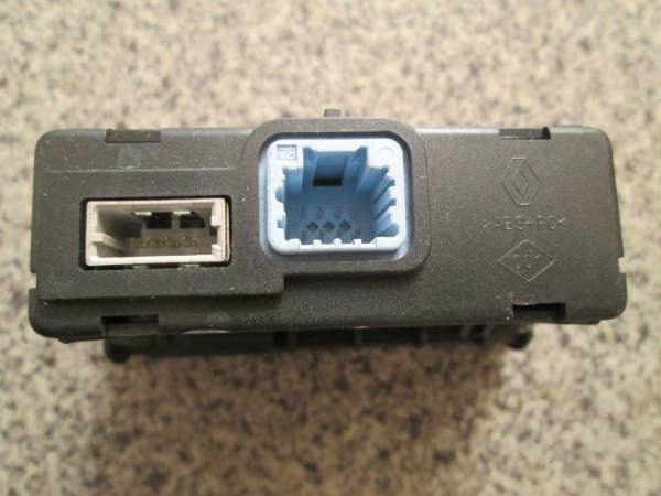 Трохи електрики 4 CBOX 280246043R. 5