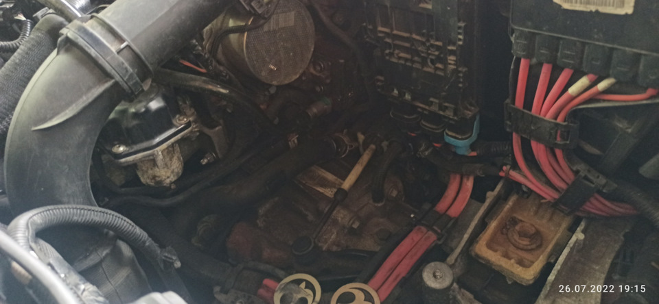 STOP Engine failure hazard) 4