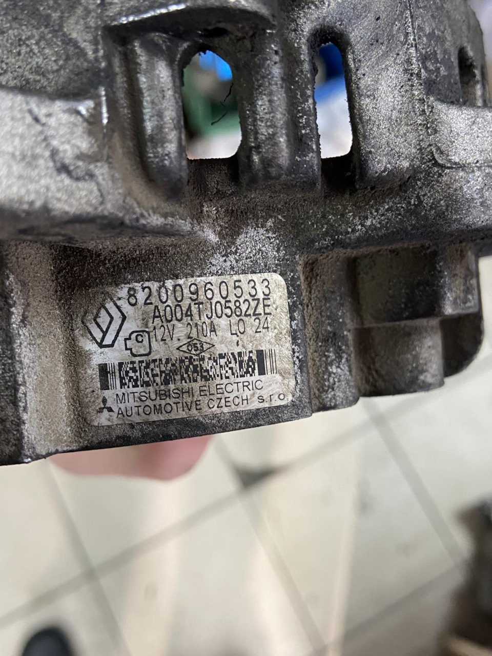 Help! ГЕНА димить і не заряджає. 3