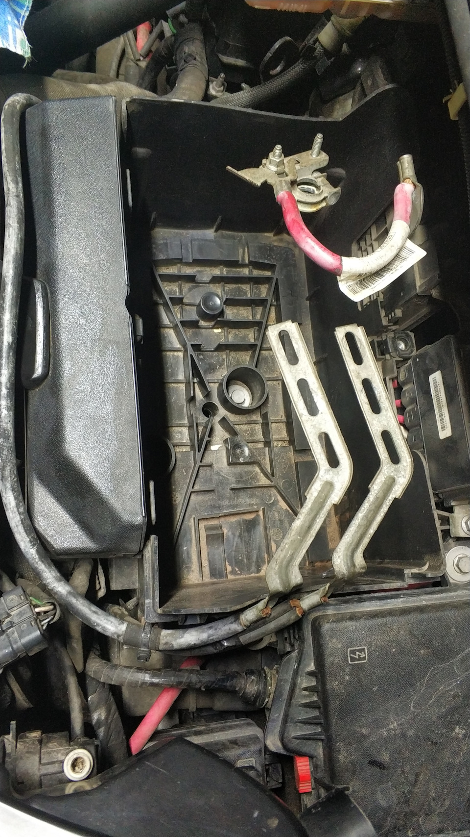 Зарядний пристрій HYUNDAI НY400 4