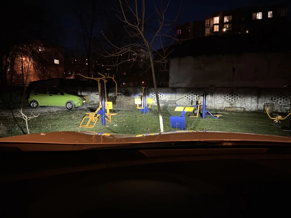 Фото з LED лампами