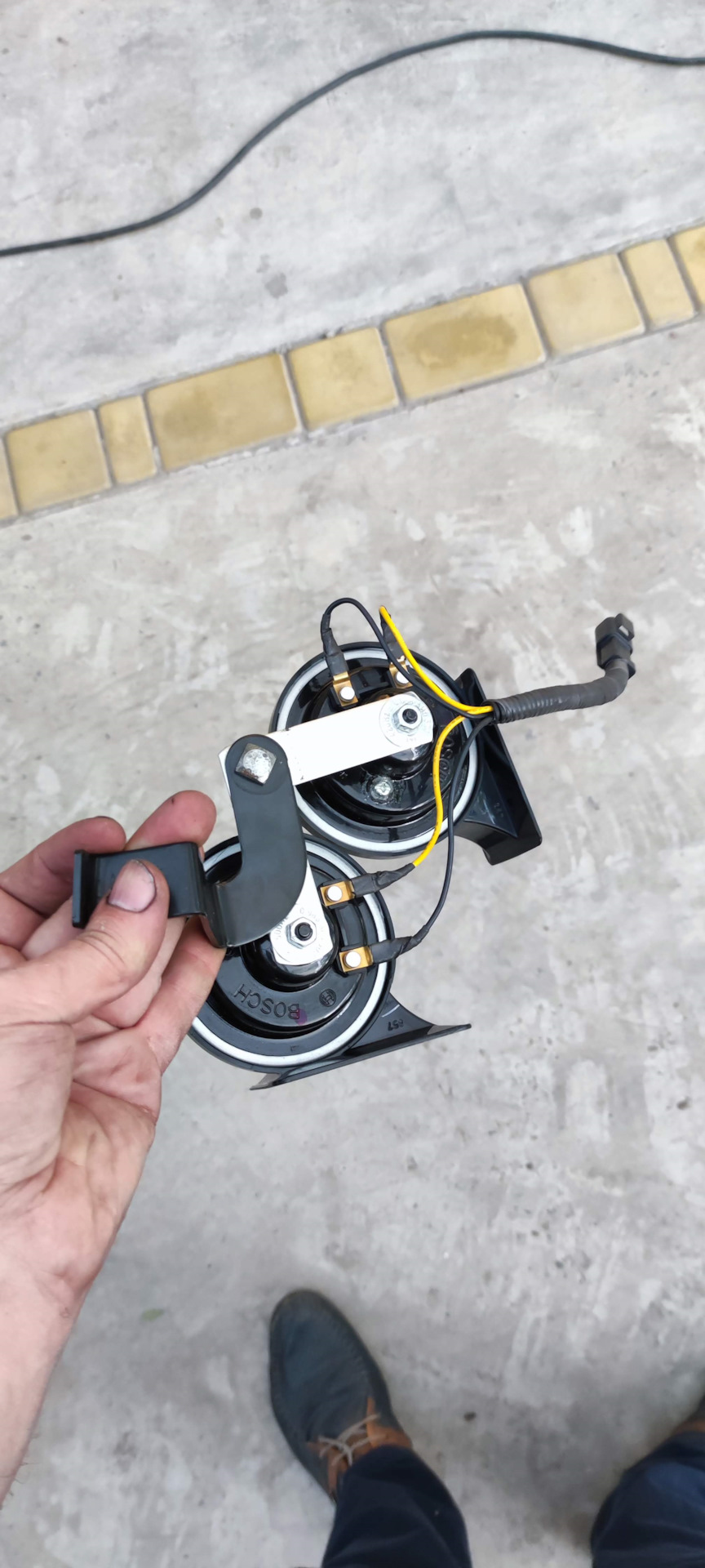 Заміна сигналу на Bosch 0986AH0503 1