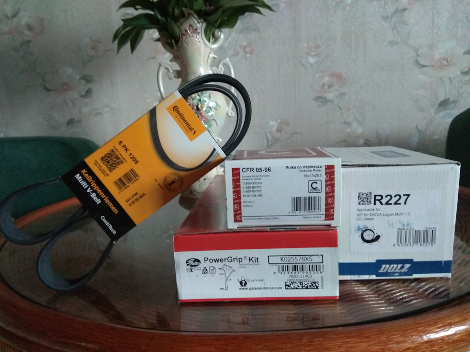 Планова заміна ременів + помпа 1