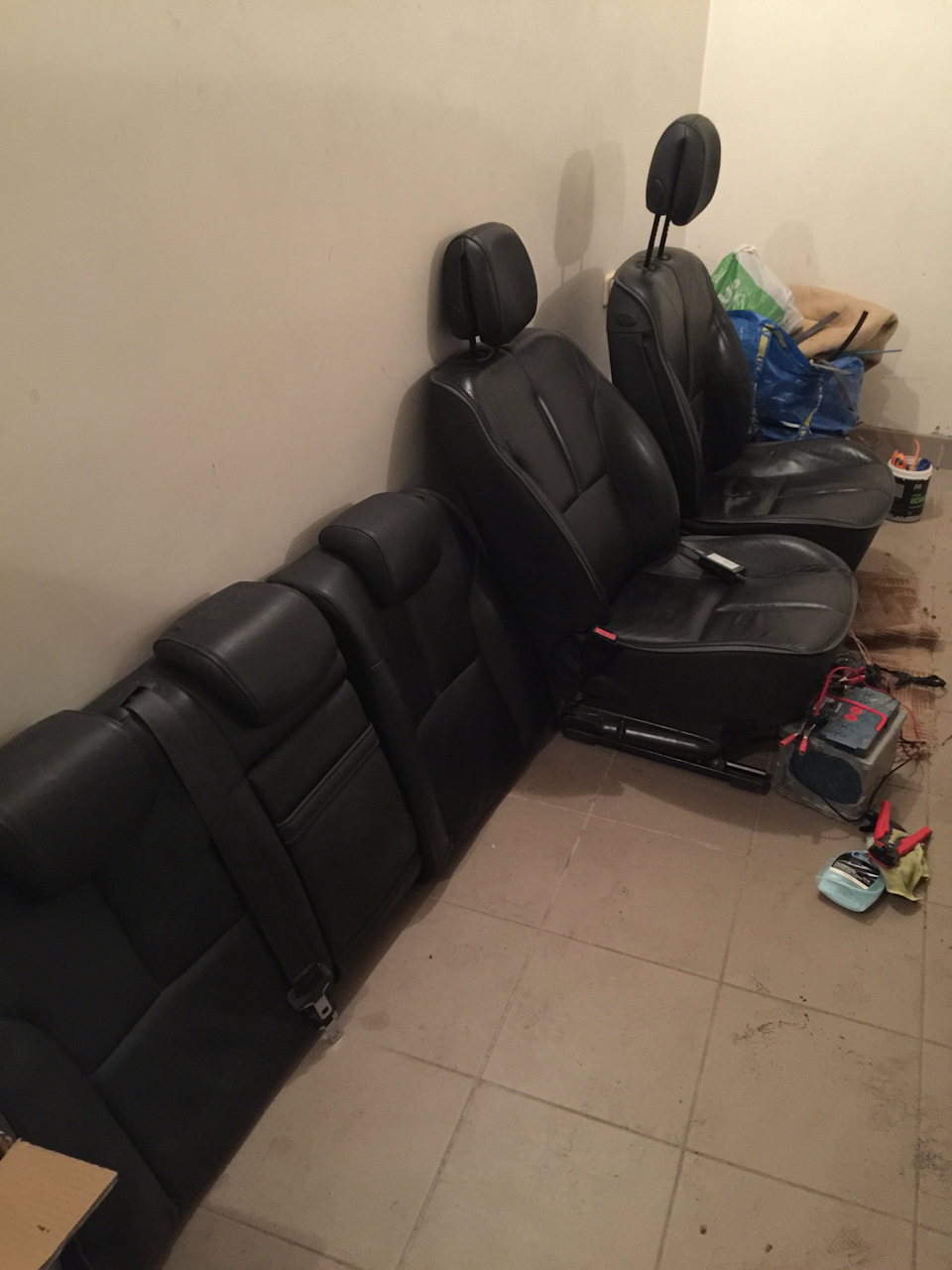 Вирішив запхати в канго шкіру-рожу) 3
