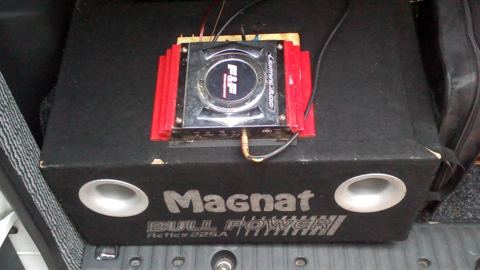 Magnat Bull Power Reflex 225A