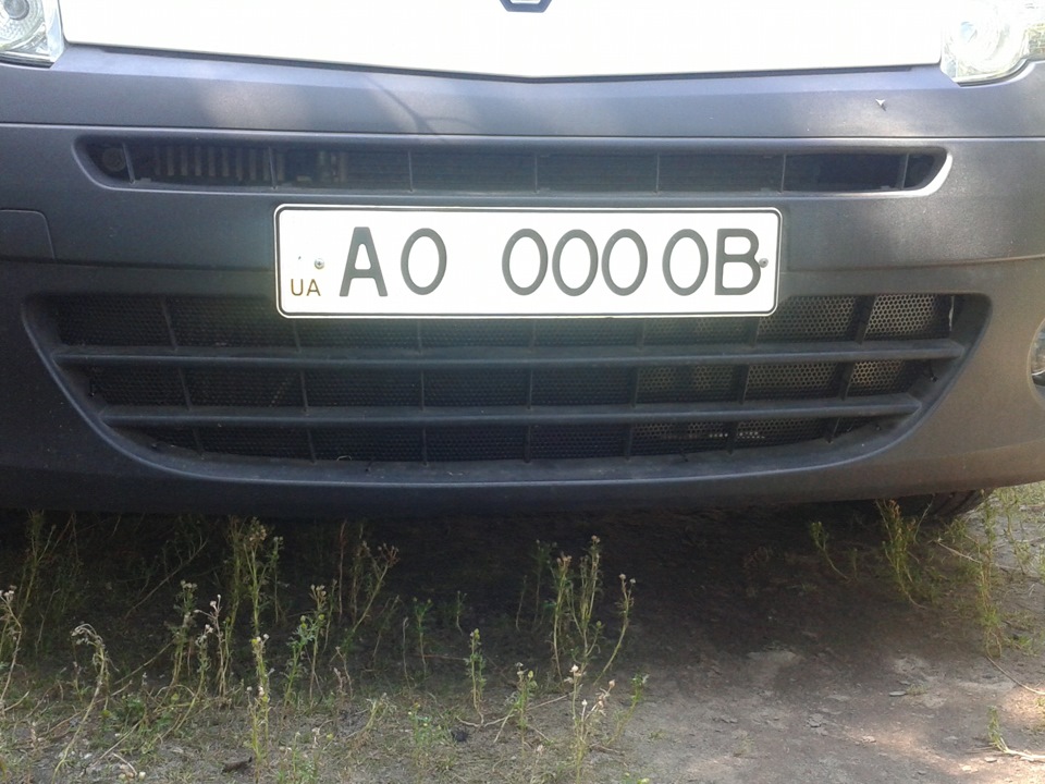 Решітка в бампер 2