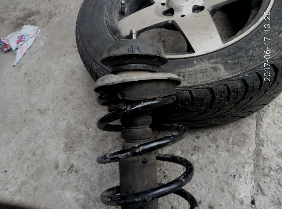 Сойки: підставки від ВАЗу 4