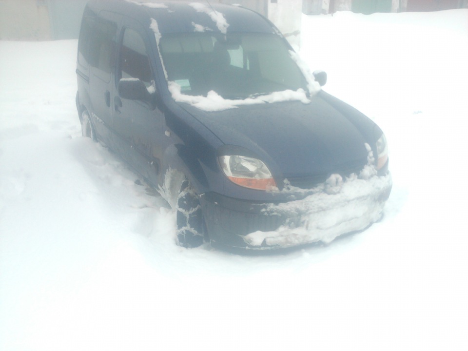 kangoo снігу не боїться. 2