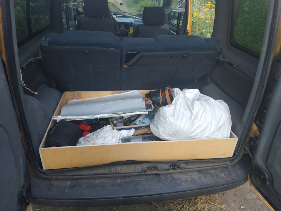 Фальш підлога, рівна підлога kangoo 1 2