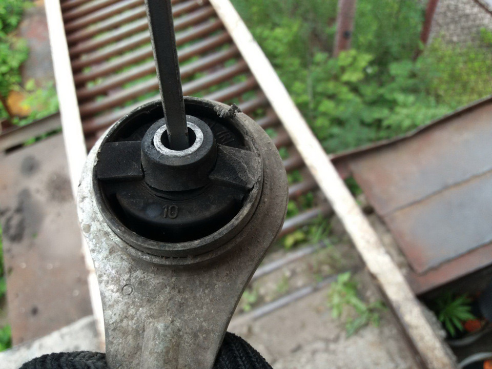 Заміна нижньої опори 2