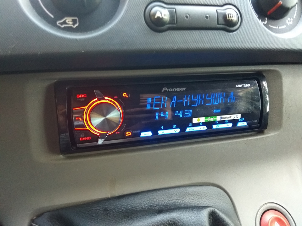 Pioneer MHV-X560BT 5