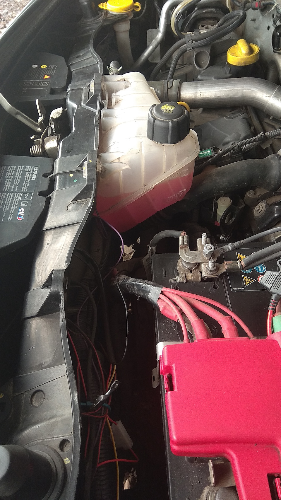 Заміна антифризу на Renault Kangoo 2 1