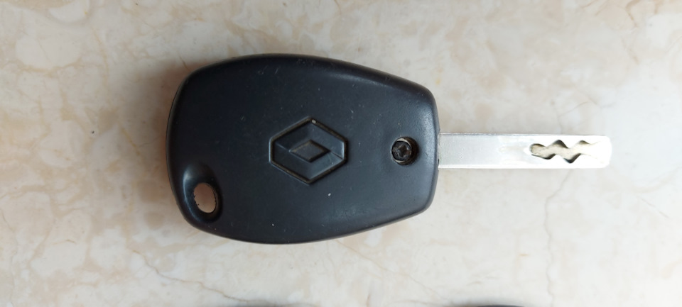 Заміна корпусу ключа Renault Kangoo 2 3
