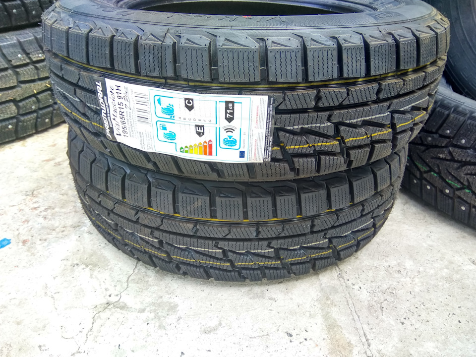 Зимова гума Premiorri Via Maggiore Z Plus 195/65 R15 2