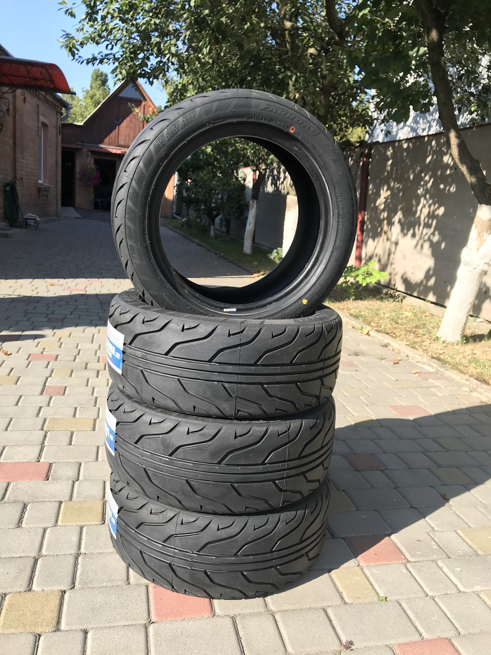 Зухвала китайська Гума FARROAD X-Arrow для пиріжка 2