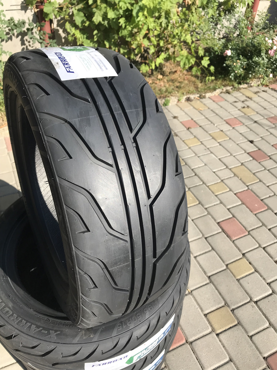 Зухвала китайська Гума FARROAD X-Arrow для пиріжка 1