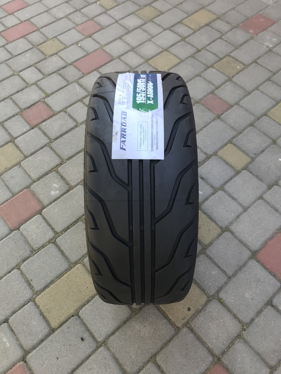 Зухвала китайська Гума FARROAD X-Arrow для пиріжка 5