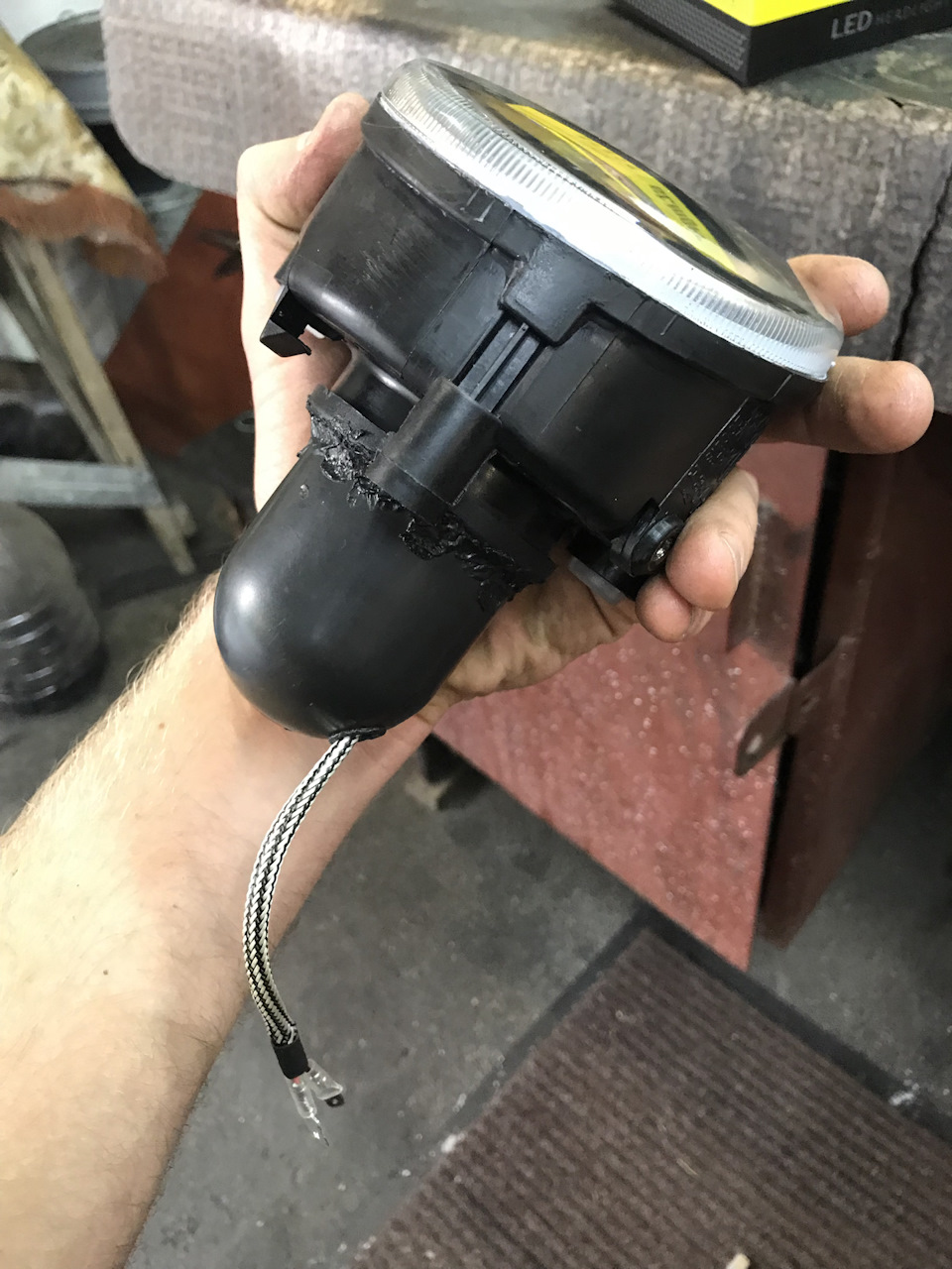 LED H3 в туманки 4