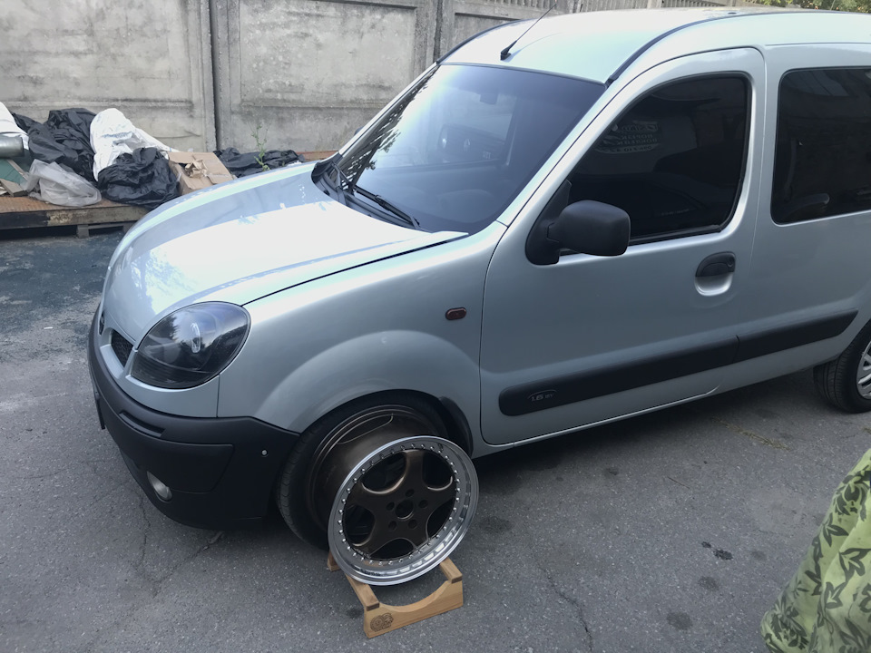 Не можу визначиться, який колір фарбувати BBS 5