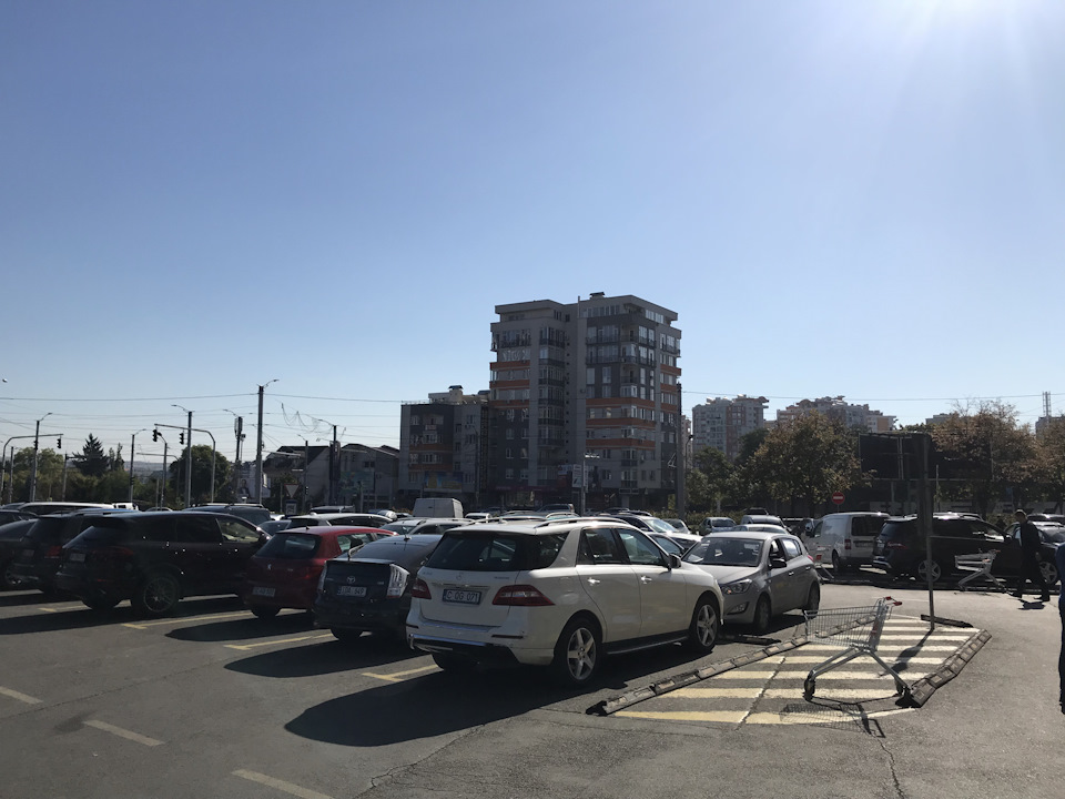 Вихідні в Кишеневі 5
