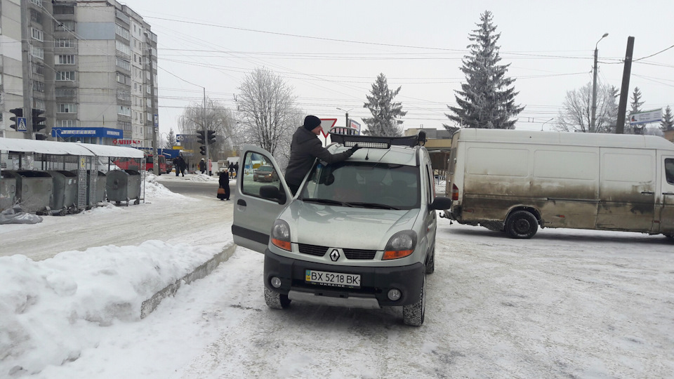 LED балка на Рено Кенго приміряємо… Незабаром установка! 2