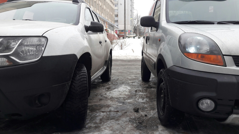 Renault Duster 4x4 VS Renault Kangoo 4x4 5