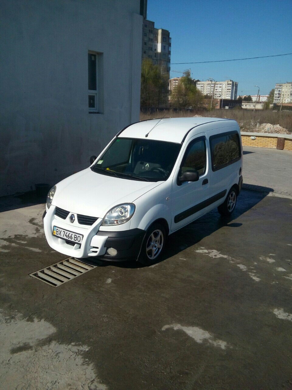 Tuning Renault Kangoo 5.спойлер готовий ... 5