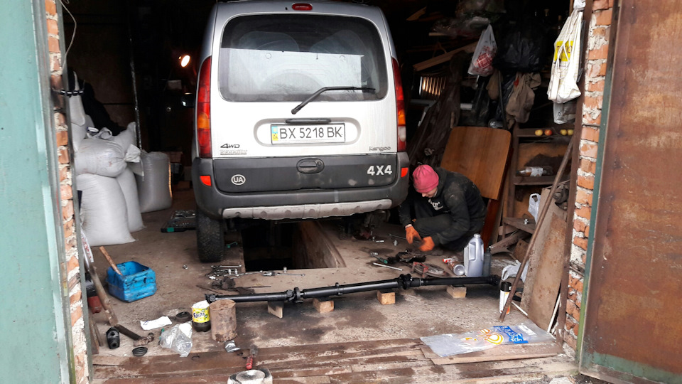 Установка кардану, заміна підвісних підшипників ... KANGOO 4X4 1