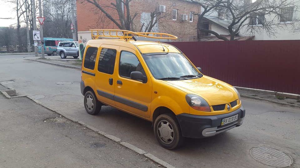 Зустріч Renault Kangoo 4x4 1.9dci Хмельницький. 1