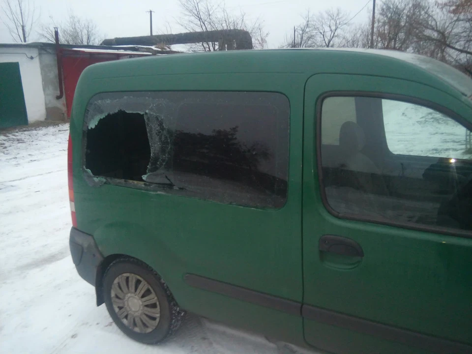 Злодій повинен сидіти у в'язниці ©