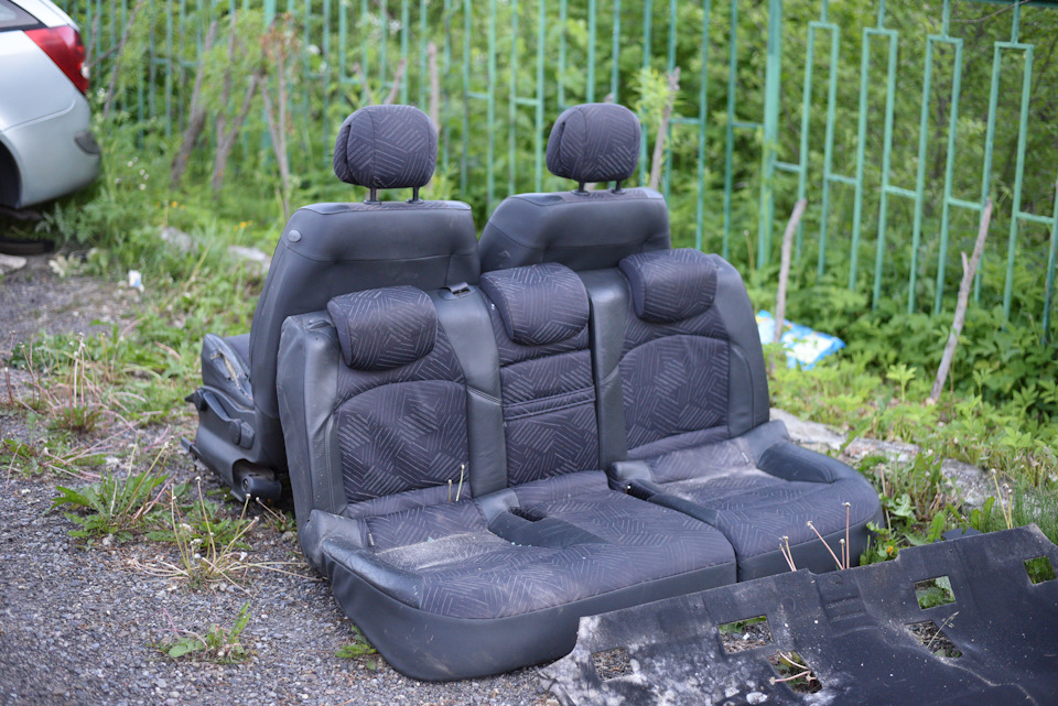 Сидушки Renault Laguna II на Renault Kangoo 1