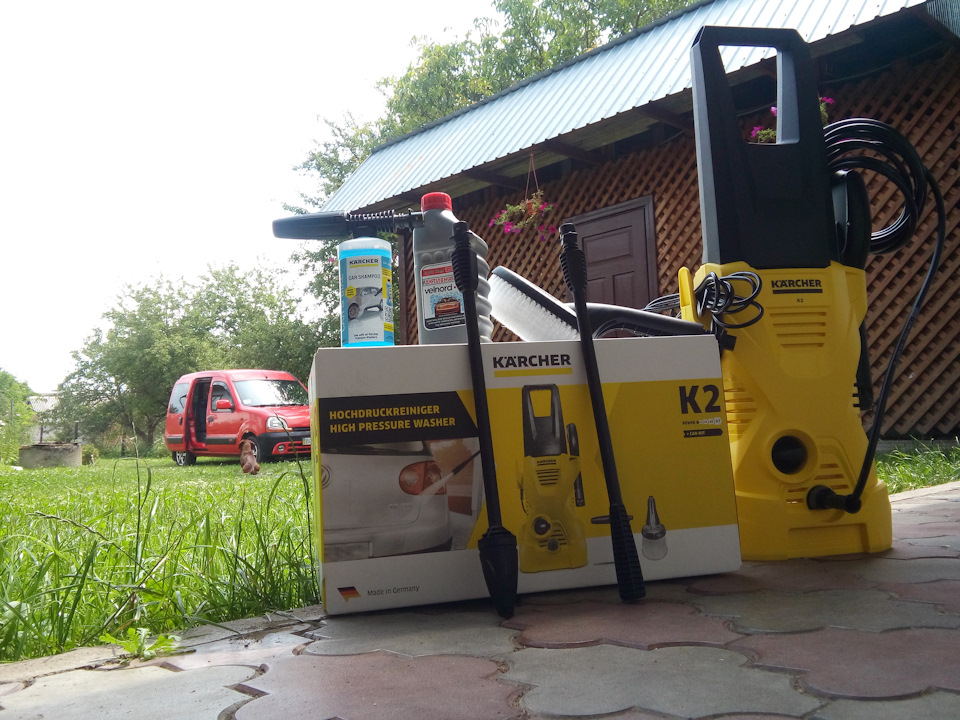 Взял себе Karcher K2+ car kit 2