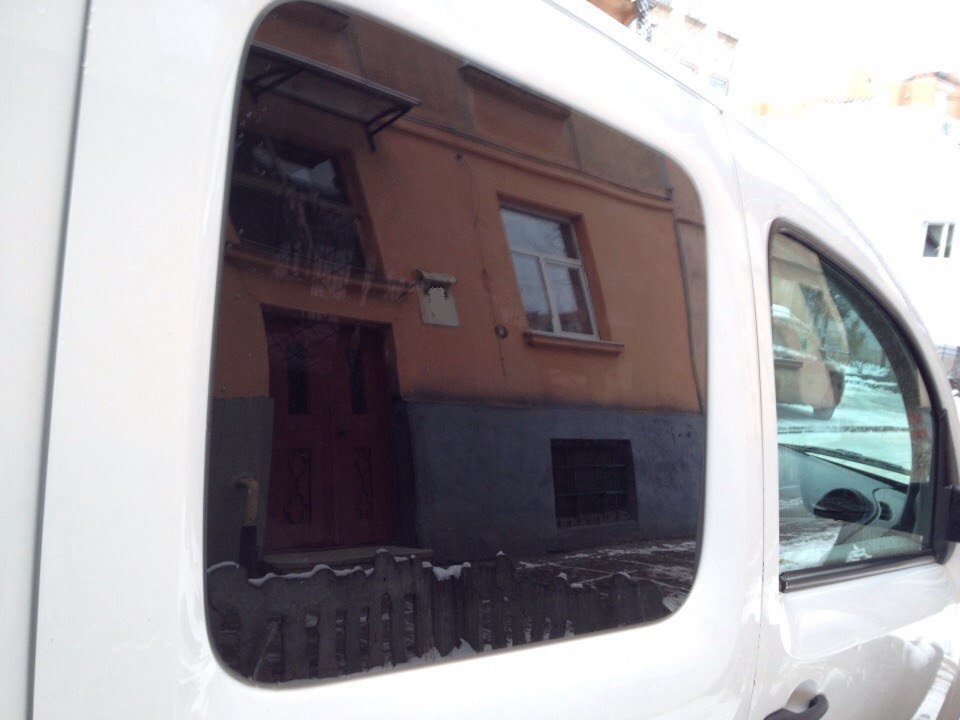 Зотонував нове Kangoo 2