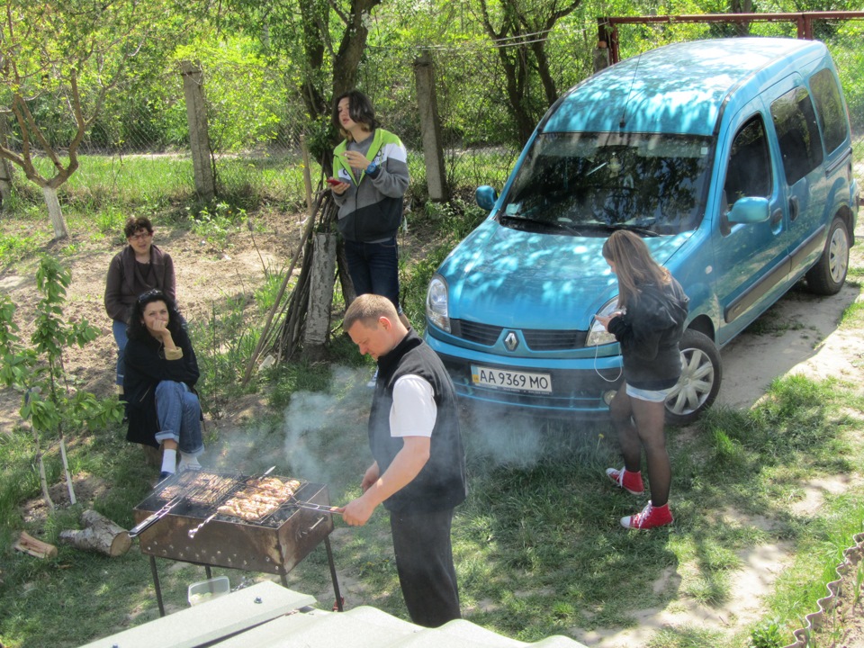 Великдень на дачі) 1