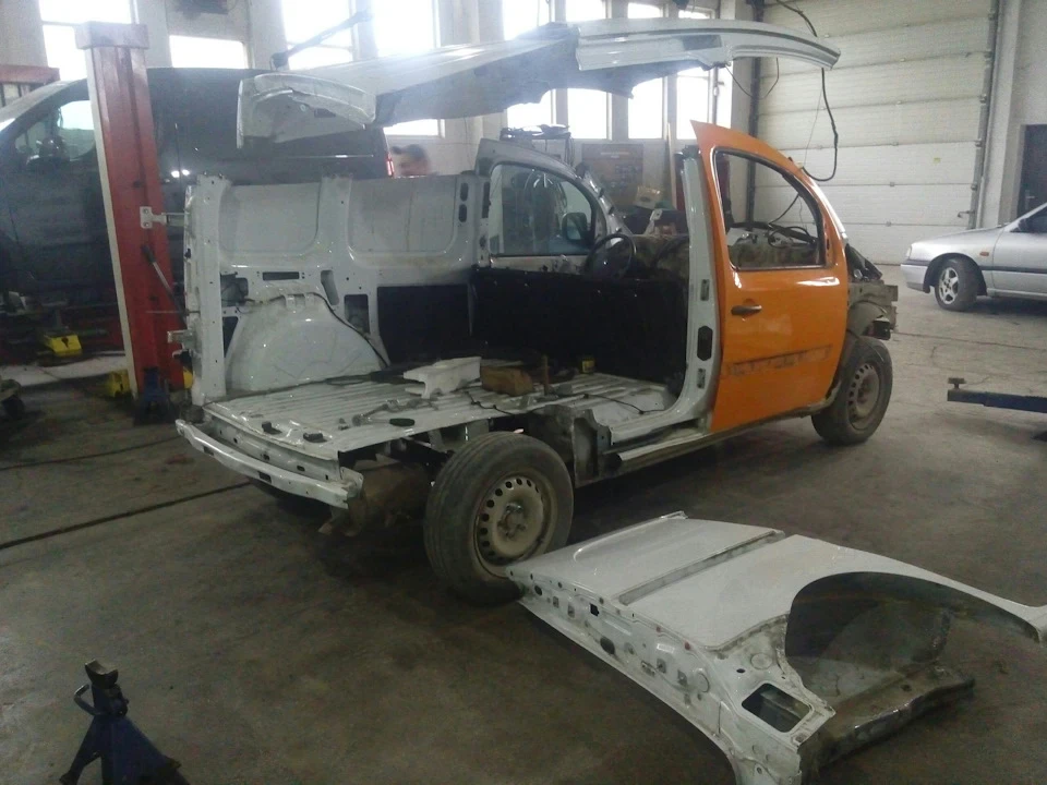Кому дешеве Kangoo