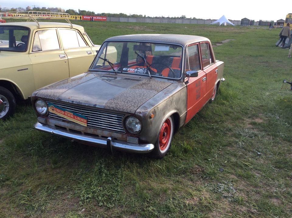 Old Car Land 2016 1