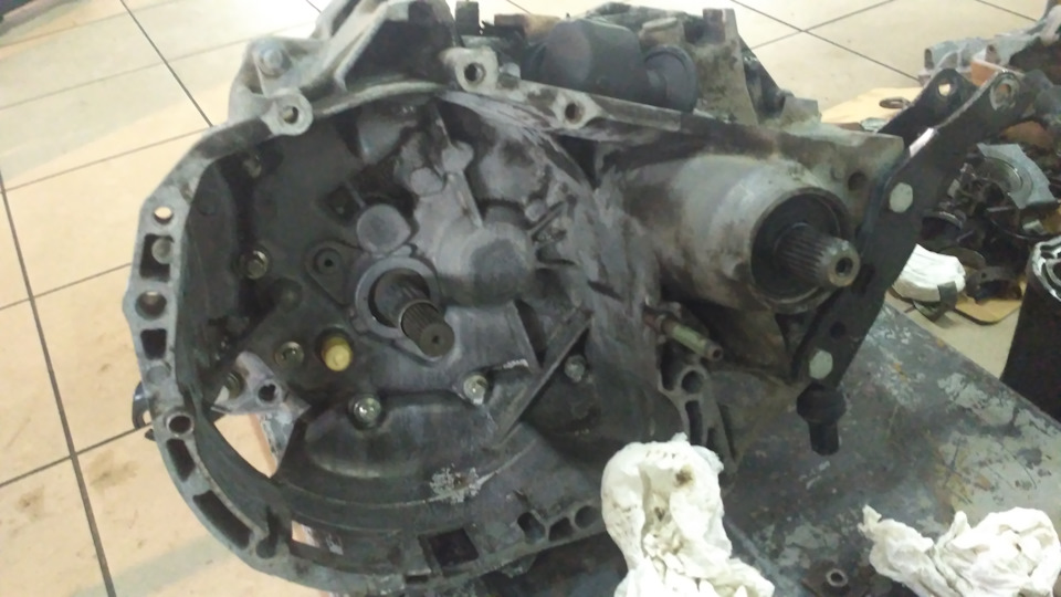 JB3 заміна сальника без розбирання коробки 2