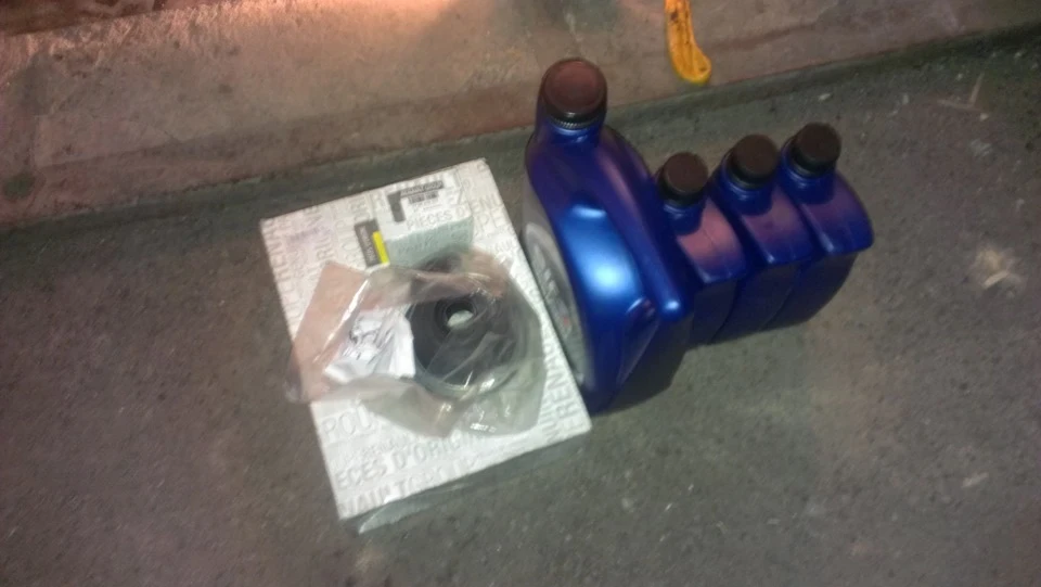 Чергове ТО + неприємності (заміна лівого внутрішнього пильовика ШРУСА)