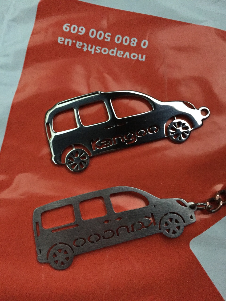 Новий брелок Kangoo ll 3