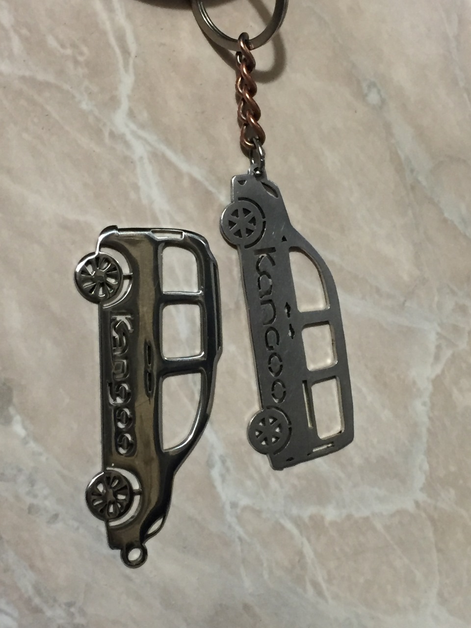 Новий брелок Kangoo ll 2